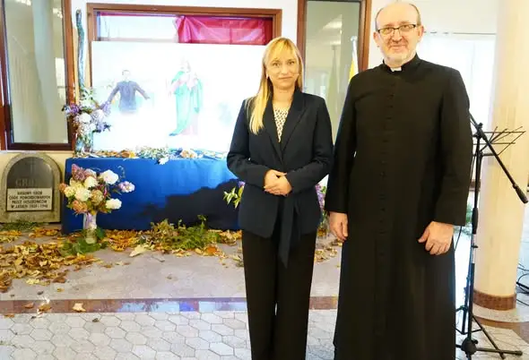Dzień Patrona w szkołach salezjańskich w Kniewie – ślubowanie uczniów i obecność władz