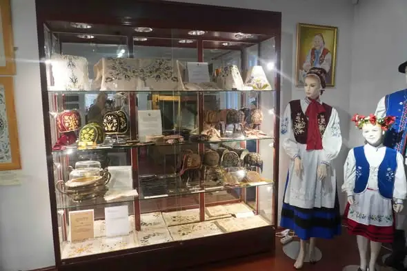 Bursztyn, legendy i wirtualna podróż w czasie – dzieci z Pobłocia odwiedziły Muzeum Kaszubskie