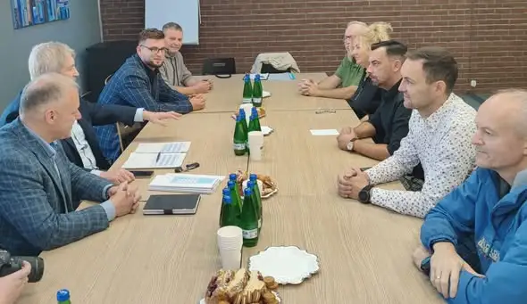 Radni z Luzina pojechali do Żukowa uczyć się, jak działa spółka komunalna