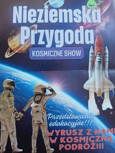 Uczniowie z Lęborka na edukacyjnym spektaklu „Nieziemska Przygoda”